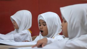 Muslimky na základní škole, ilustrační foto