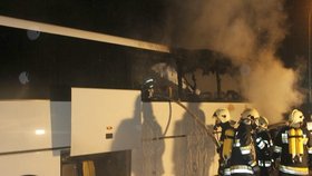 Plameny likvidovalo asi 40 hasičů