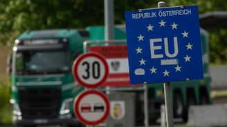 Extrémní bič na řidiče v Rakousku. Za vysokou rychlost přijdete o vůz i řidičák Extrémní bič na řidiče v Rakousku. Za vysokou rychlost přijdete o vůz i řidičák