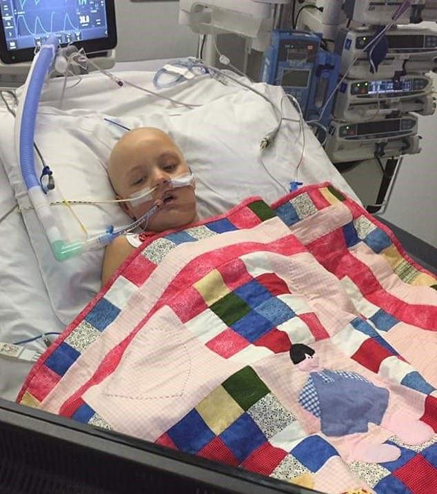Vánoční zázrak: Sofie (9) trpící leukémii upadla do kómatu a lékaři jí nedávali šanci na přežití. Malá bojovnice se probrala na Boží hod