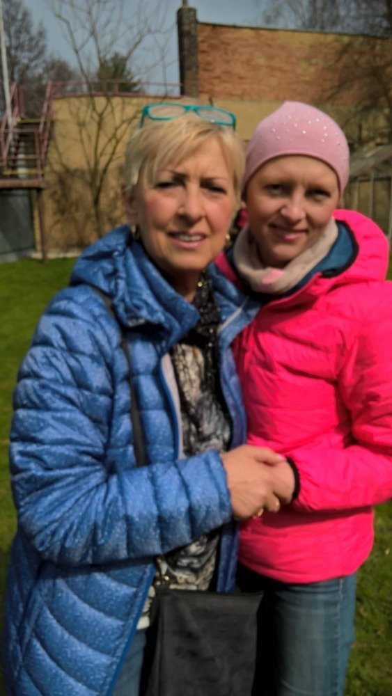 Mirka (42), máma dvou dětí, se už dva roky statečně rve s rakovinou prsu.