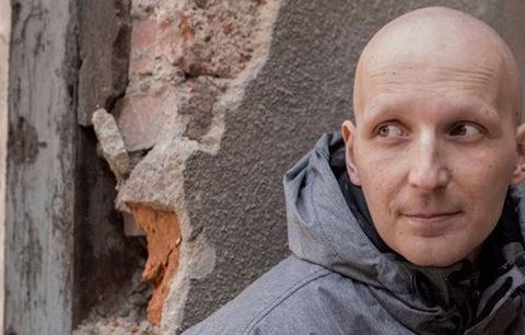 Po narození dcery Mirkovi zjistili rakovinu, ale pojišťovna odmítla platit léčbu