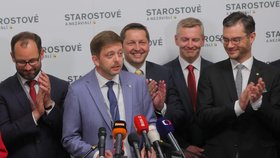 Vít Rakušan jako nový předseda hnutí STAN na první tiskové konferenci kompletního vedení hnutí sršil vtipem. (13. 4. 2019)