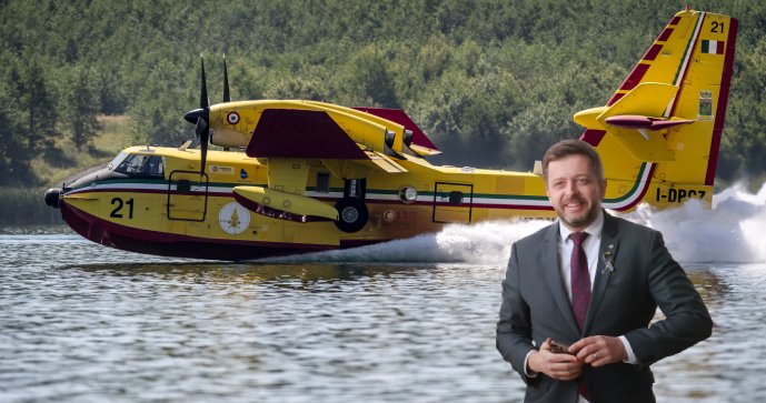 Ministr vnitra Vít Rakušan (STAN) chce koupit letadlo určené k hašení