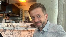 Ministr vnitra Vít Rakušan (STAN) během volební kampaně v Londýně (28.6.2025)