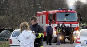 OBROVSKÁ TRAGÉDIE. Na rally zabil vůz čtyři mladé dívky. Nejmladší bylo sedm