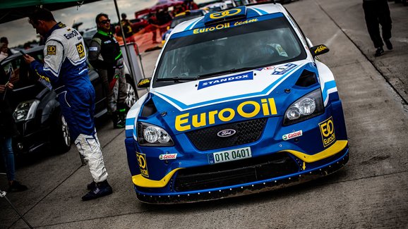 Rallye Bohemia v cíli: Pech vyhrál bitvu o sekundy, Kopecký druhý