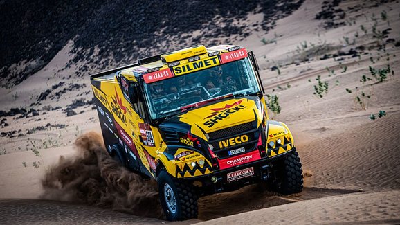 Rallye Dakar 2020 – 2. etapa: Čtvrtý Macík a další defekty Prokopa