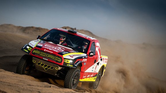 Rallye Dakar, 1. etapa: Prokop na třetím místě, Loprais s kamionem druhý
