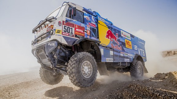 Rallye Dakar: Kdo odstoupil a kolik soutěžáků je ještě ve hře?