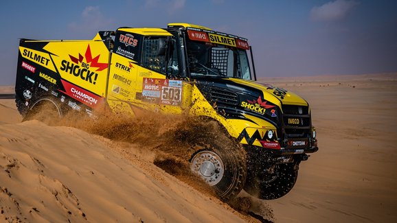 Rallye Dakar, 4. etapa: Michek jel 165 km/h, Pabiška odstoupil, Macík opravoval