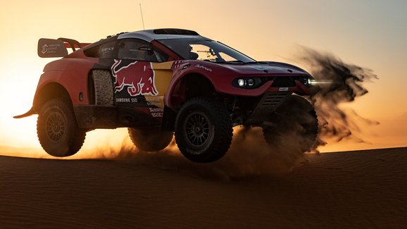 Rallye Dakar 2023 - Loeb: Útočíme jako ve WRC