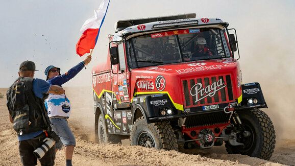 Rallye Dakar 2023 – 2. etapa: Loprais vyhrál etapu a vede, vydařený den Prokopa
