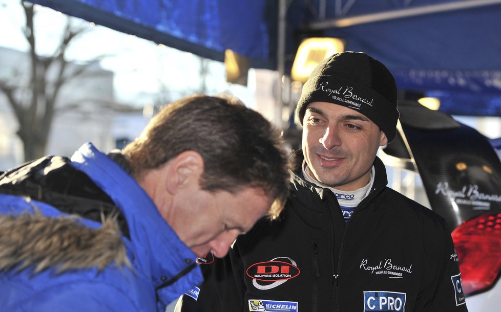 Francouz Bouffi er skončil se soukromou Fiestou WRC druhý. Baví se teď s Malcolmem Wilsonem o angažmá v továrním týmu Ford?