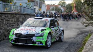 Rallye Pačejov po 1. dnu: Šampion Kopecký vede, ale Mareš je hodně blízko