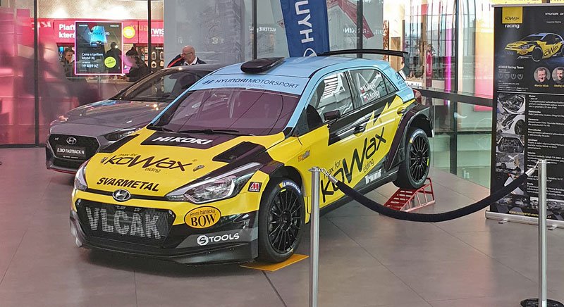 Hyundai i20 R5 si Martin Vlček po prvních jízdách náramně pochvaluje