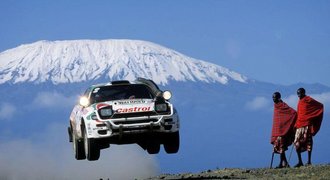 Odvážný šéf Toyoty nevydrží za ředitelským stolem. Musí v sobě nabudit adrenalin jízdou v rallye