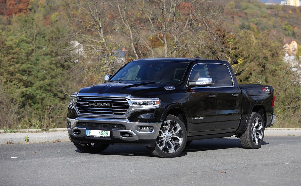 RAM 1500 5.7 V8 Hemi Longhorn