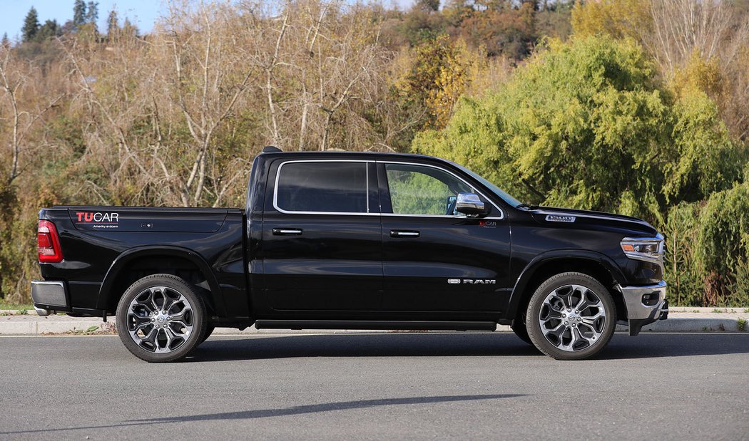 RAM 1500 5.7 V8 Hemi Longhorn