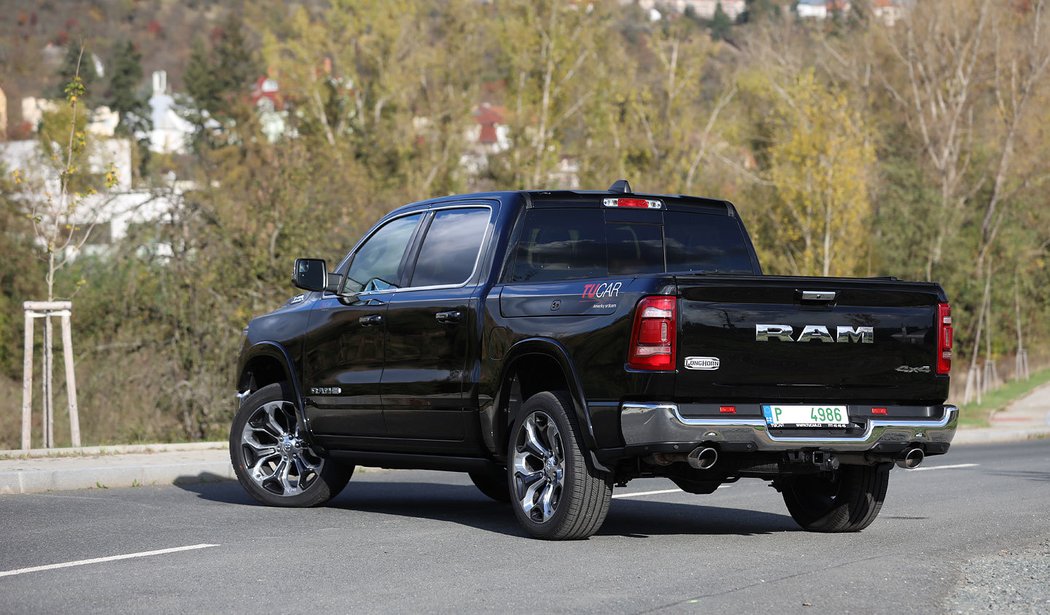 RAM 1500 5.7 V8 Hemi Longhorn