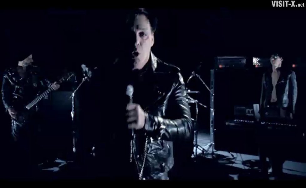 Klip kapely Rammstein k nové písni Pussy