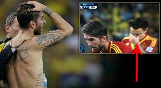 VIDEO: Xavi to věděl! Sergio Ramos opět nedal penaltu a je pro smích