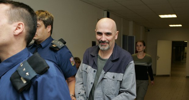 Čestmír Řanda ml. byl ve vězení.