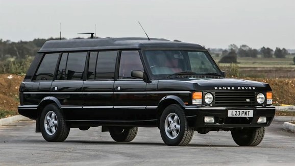Range Rover jako limuzína pro brunejského sultána připomíná jezevčíka. Může být váš