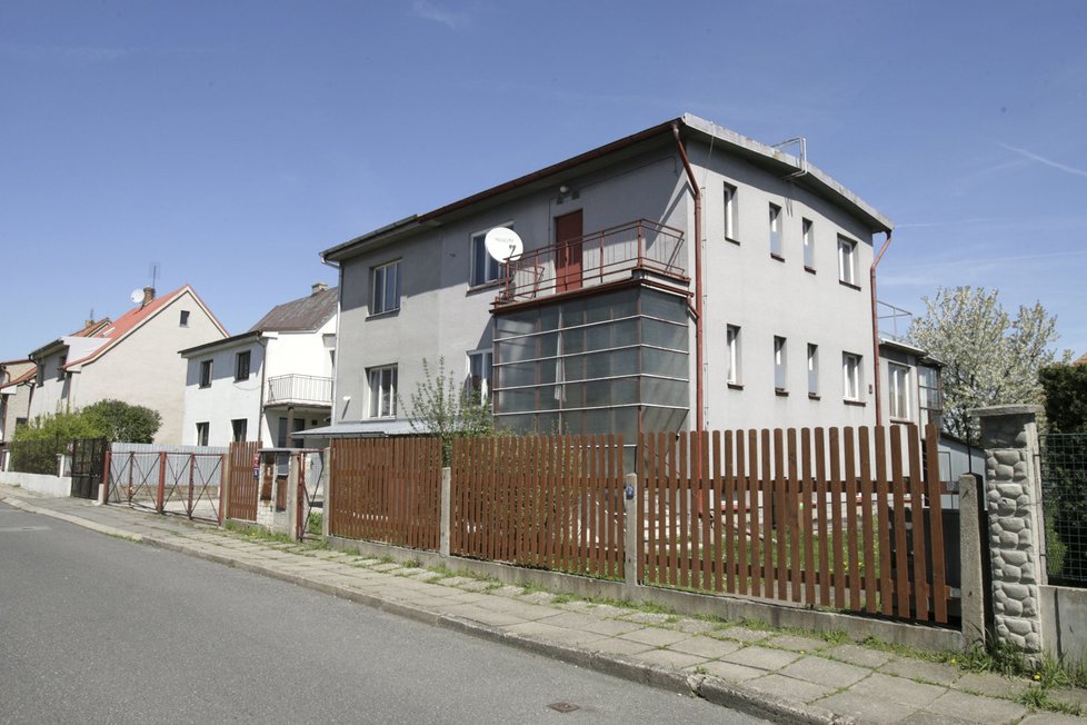 Ransdorfův dům, kvůli dluhům musel prodat nakonec jen byt.