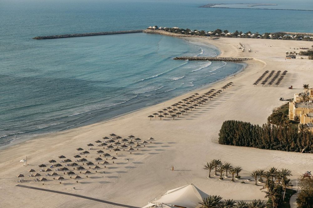 Emirát Rás al-Chajma nabízí zážitky v horách, lov perel i koupání v moři