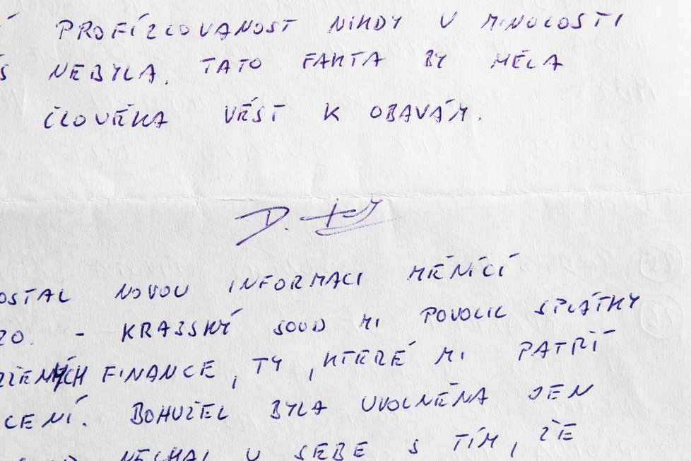 David Rath odepsal redakci Blesk Zpráv z teplické věznice na 28 otázek. Dopis psal ručně, odpověď přišla do tří týdnů