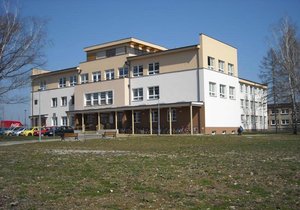 Policie prověřuje zneužívání žáka ve škole v Ratíškovicích.