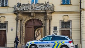 Policie zasahuje na brněnském magistrátu, přesněji na bytovém odboru a u náměstka Petra Hladíka (KDU-ČSL).
