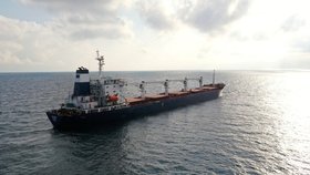 Loď Razoni na cestě do Turecka (8.8.2022)