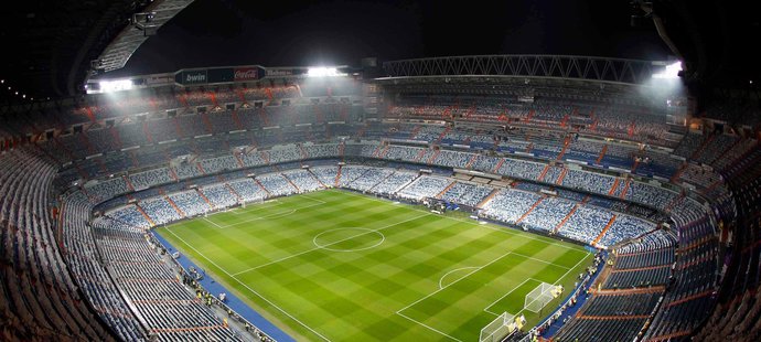 Slavný stadion Realu Madrid Santiago Bernabeu.