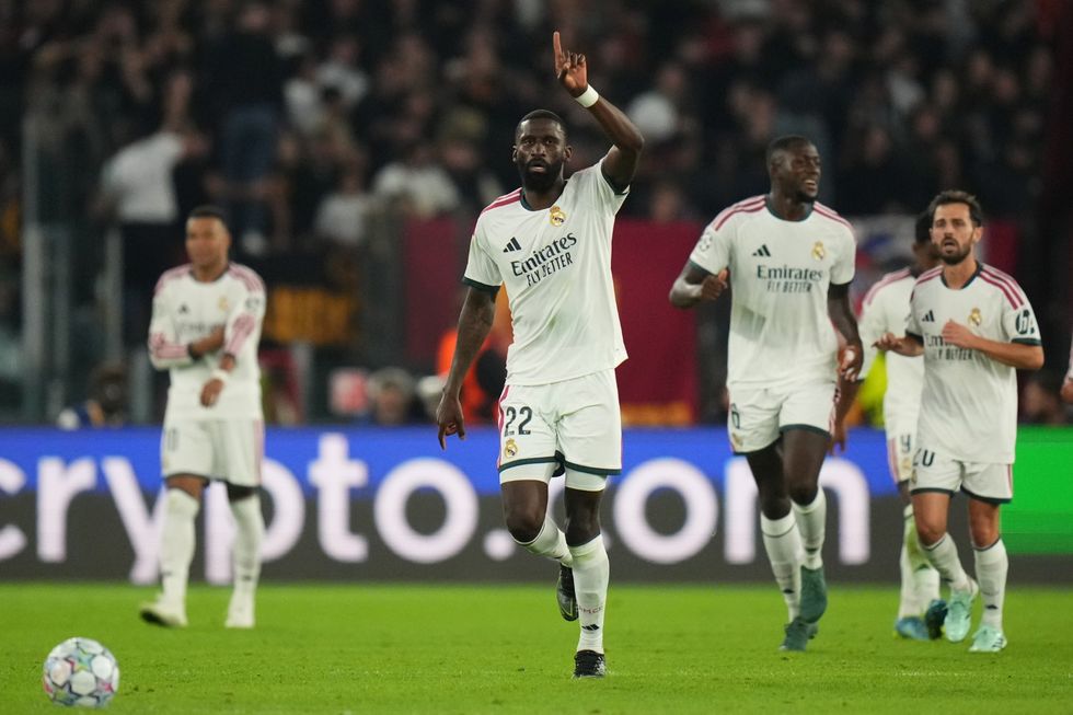 Liga mistrů: Velká otočka Realu v Římě! City doma padli s PSG, Daněk u přestřelky Liga mistrů: Velká otočka Realu v Římě! City doma padli s PSG, Daněk u přestřelky