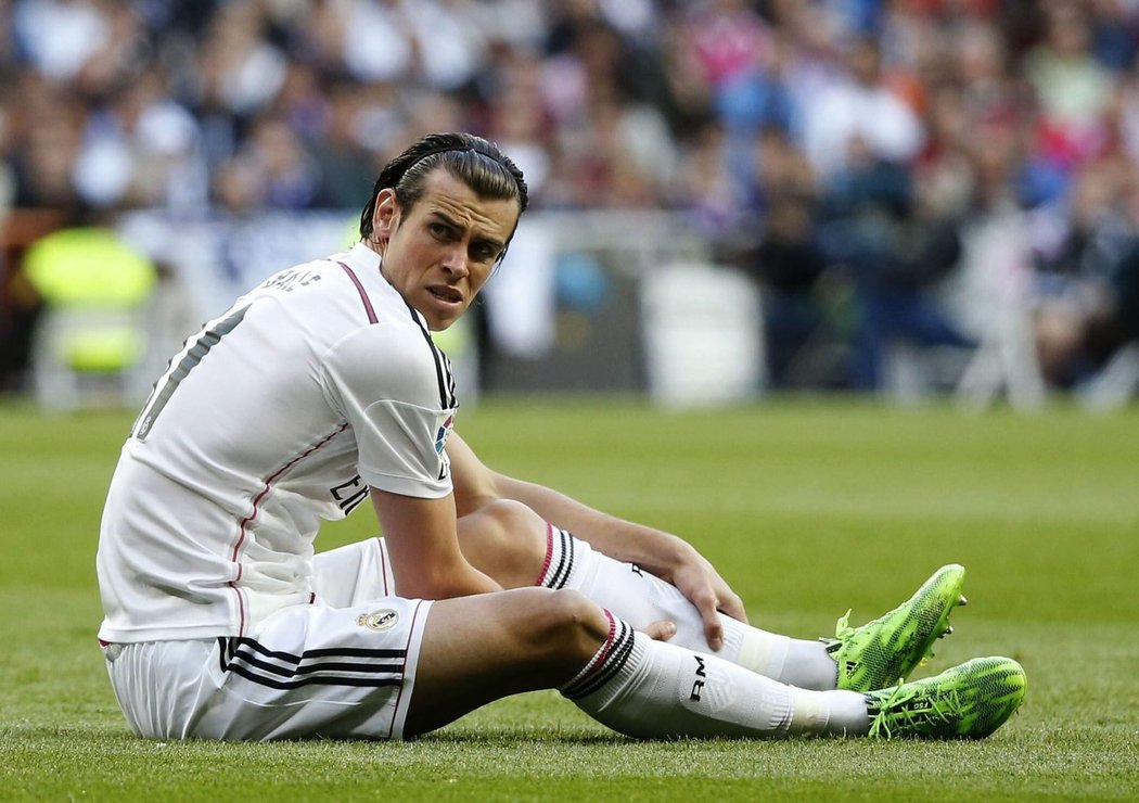 Záložník Realu Madrid Gareth Bale má problémy s lýtkovým svalem