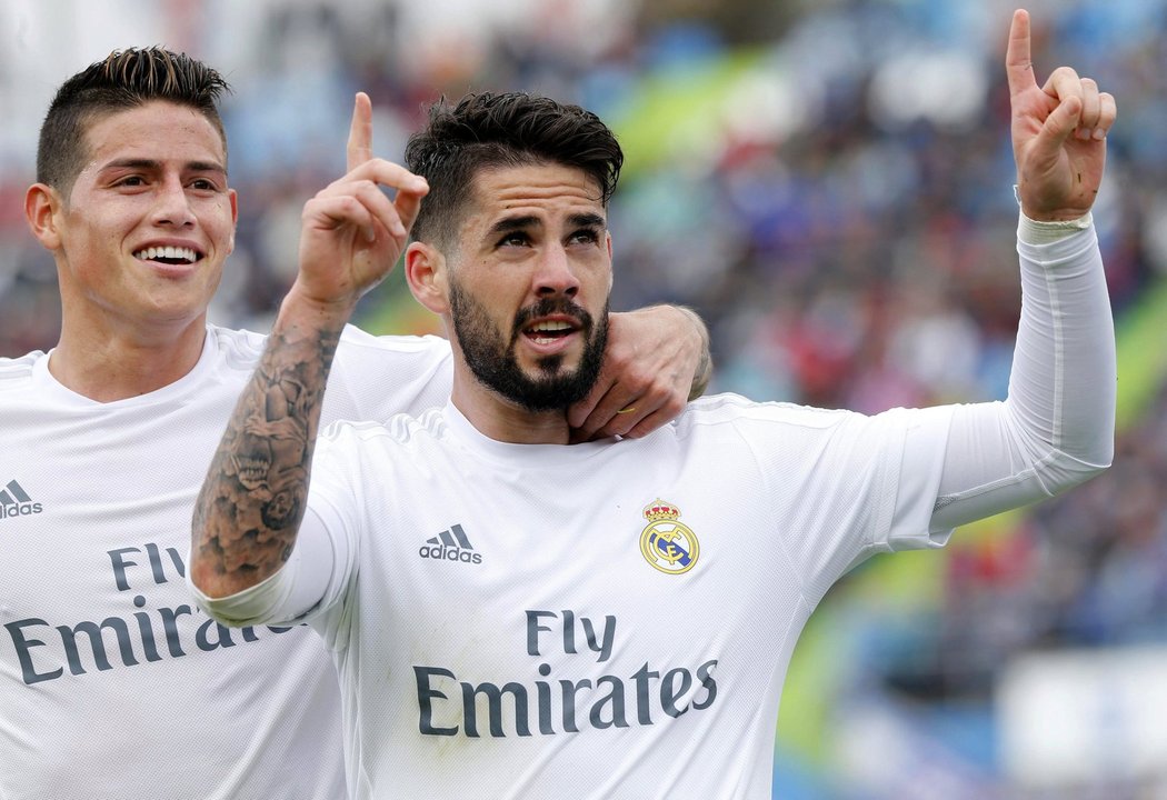 Záložník Realu Madrid Isco slaví gól proti Getafe