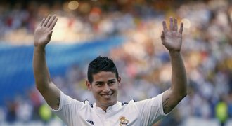 VIDEO: Real Madrid představil Jamese. Přišlo 45 tisíc fanoušků