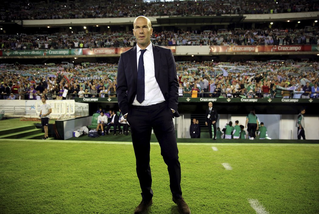 Trenér Realu Madrid Zinedine Zidane by rád obsadil post sportovního ředitele