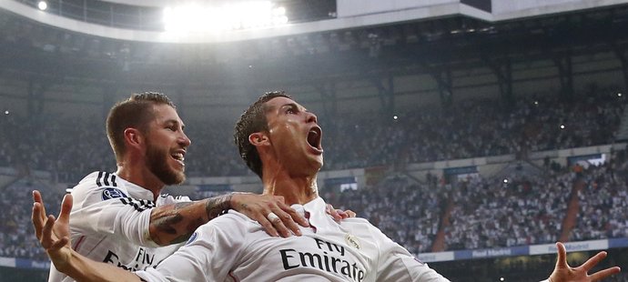 Dvě hvězdy Realu Madrid Sergio Ramos a Cristiano Ronaldo