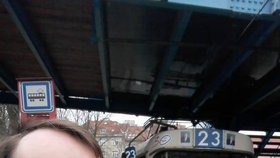 Šimon je řidičem pražských tramvají