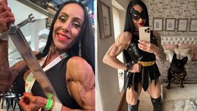 Rebecca je pyšná na své tělo