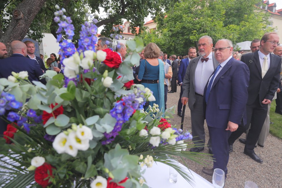 Karel Schwarzenberg na francouzské ambasádě (11.7.2019)