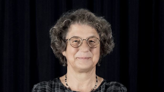Milena Bartlová vytvořila svůj opus magnum, reflexi vlastního oboru Milena Bartlová vytvořila svůj opus magnum, reflexi vlastního oboru