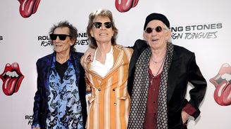 Osmdesátníci The Rolling Stones na své nečekané novince vytvářejí paralelní verzi 80. let Osmdesátníci The Rolling Stones na své nečekané novince vytvářejí paralelní verzi 80. let