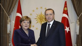 Erdogan uspěl s cenzurou v Evropě: Němci za básničku hrozí 3 roky.