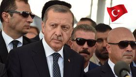 Turecko hrozí EU: Evropany obviňuje z „dvojího metru“