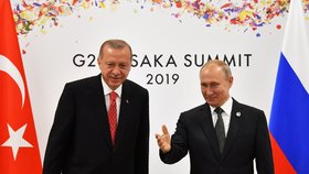 Turecký prezident Recep Tayyip Erdogan vyzval k odkrytí všech aspektů vraždy Chášukdžího. Zdůraznil to po skončení summitu velkých ekonomik G20 v japonské Ósace