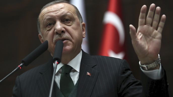 Turecký prezident Recep Erdogan při promluvě v tureckém parlamentu